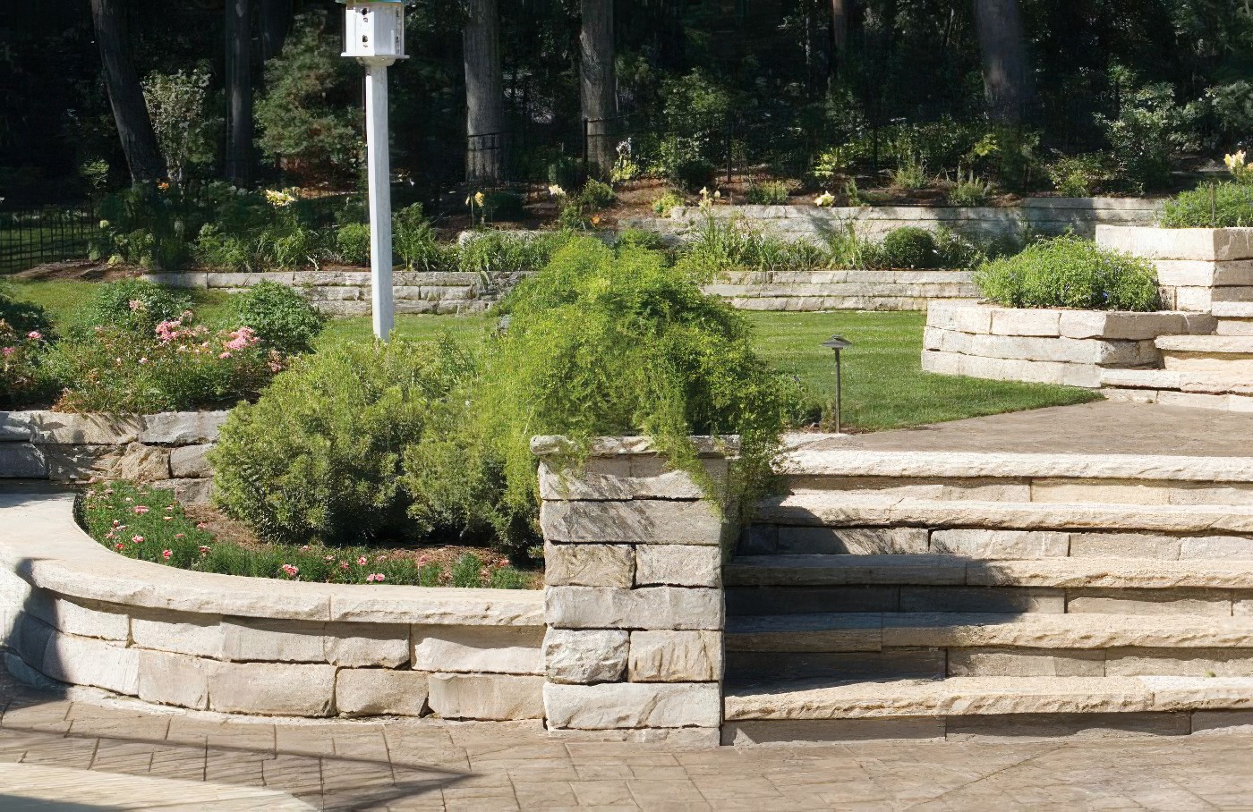 Landscape Design & Installation Projects - KEI