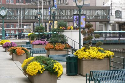 RiverWalk - Milwaukee - Landscape Enhancements - KEI