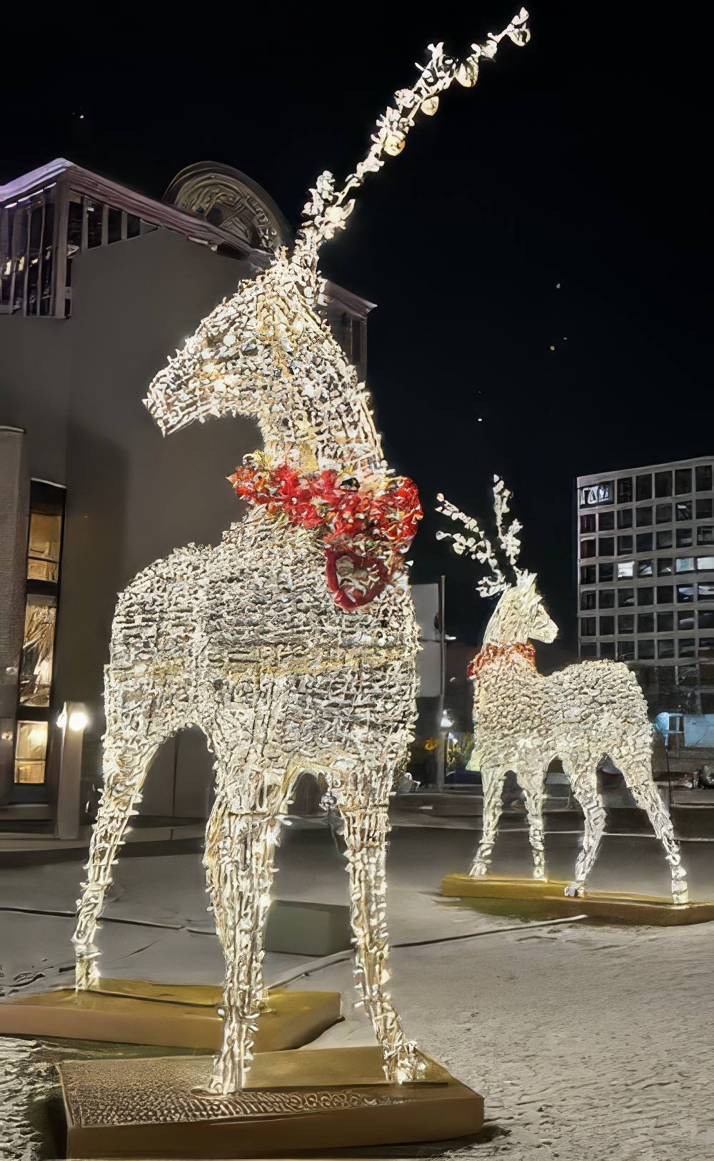 Holiday and Season Decor - KEI