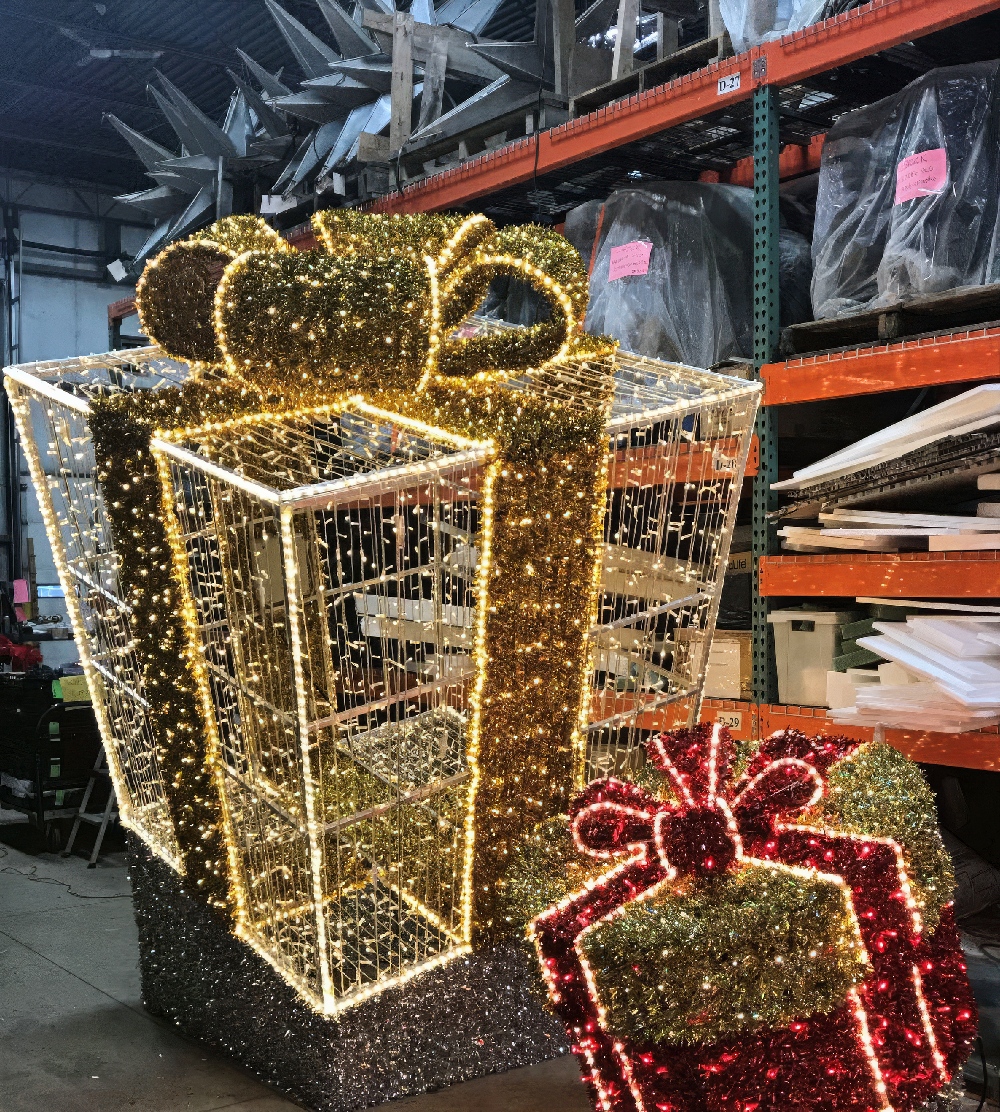 Holiday and Season Decor - KEI